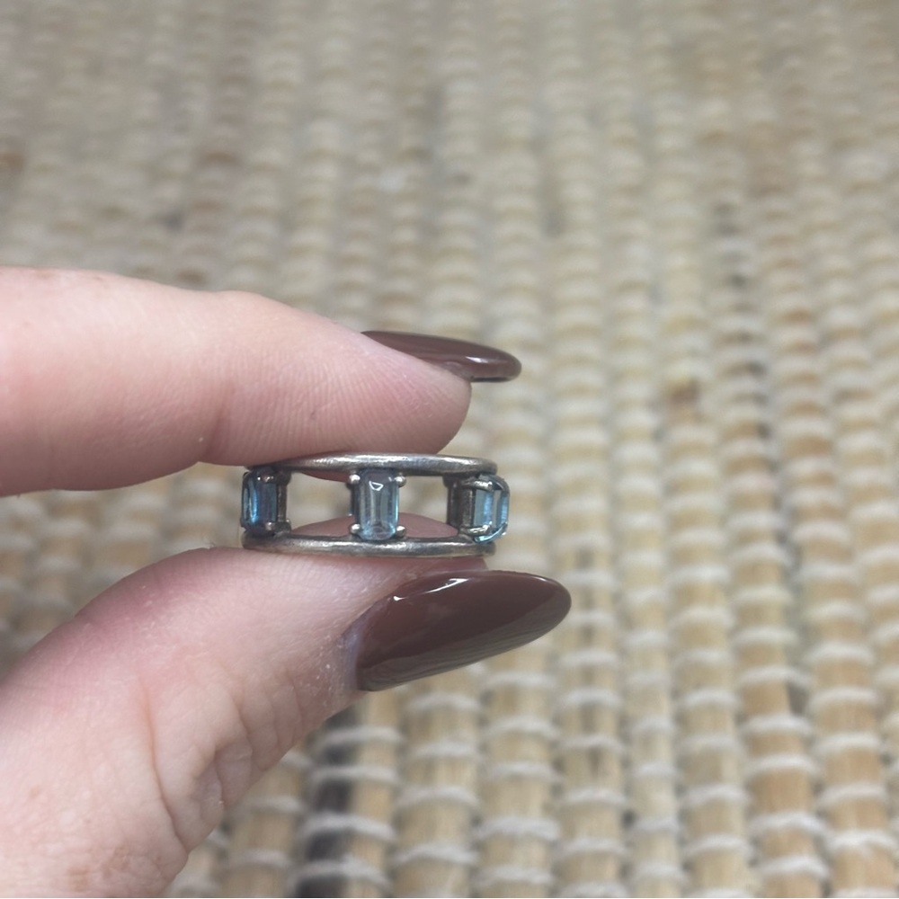 Blue Topaz Aquamarine Rectangular Stone Silver Tone Costume Ring Size 5.75 - Picture 5 of 10